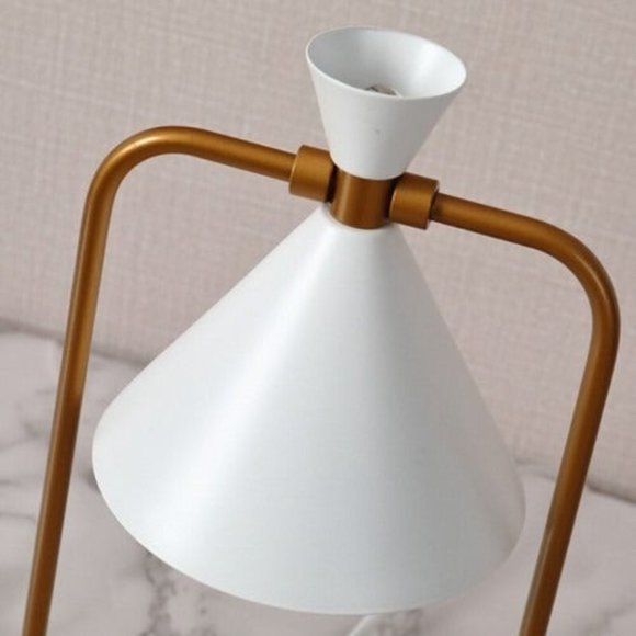 White Electric Candle Warmer with Timer and dimmable Light - Picture 4 of 6